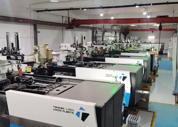 Two-Color and Multi-Component Injection Molding: Process, Machine Types, Material Decisions, and ROI