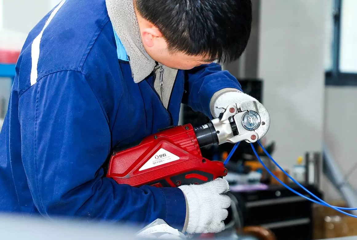 Employee Profile of Injection Molding Machines