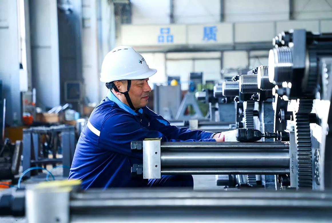 Employee Profile of Injection Molding Machines