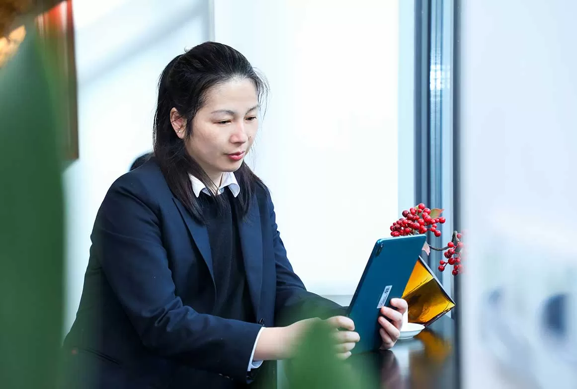 Employee Profile of Injection Molding Machines