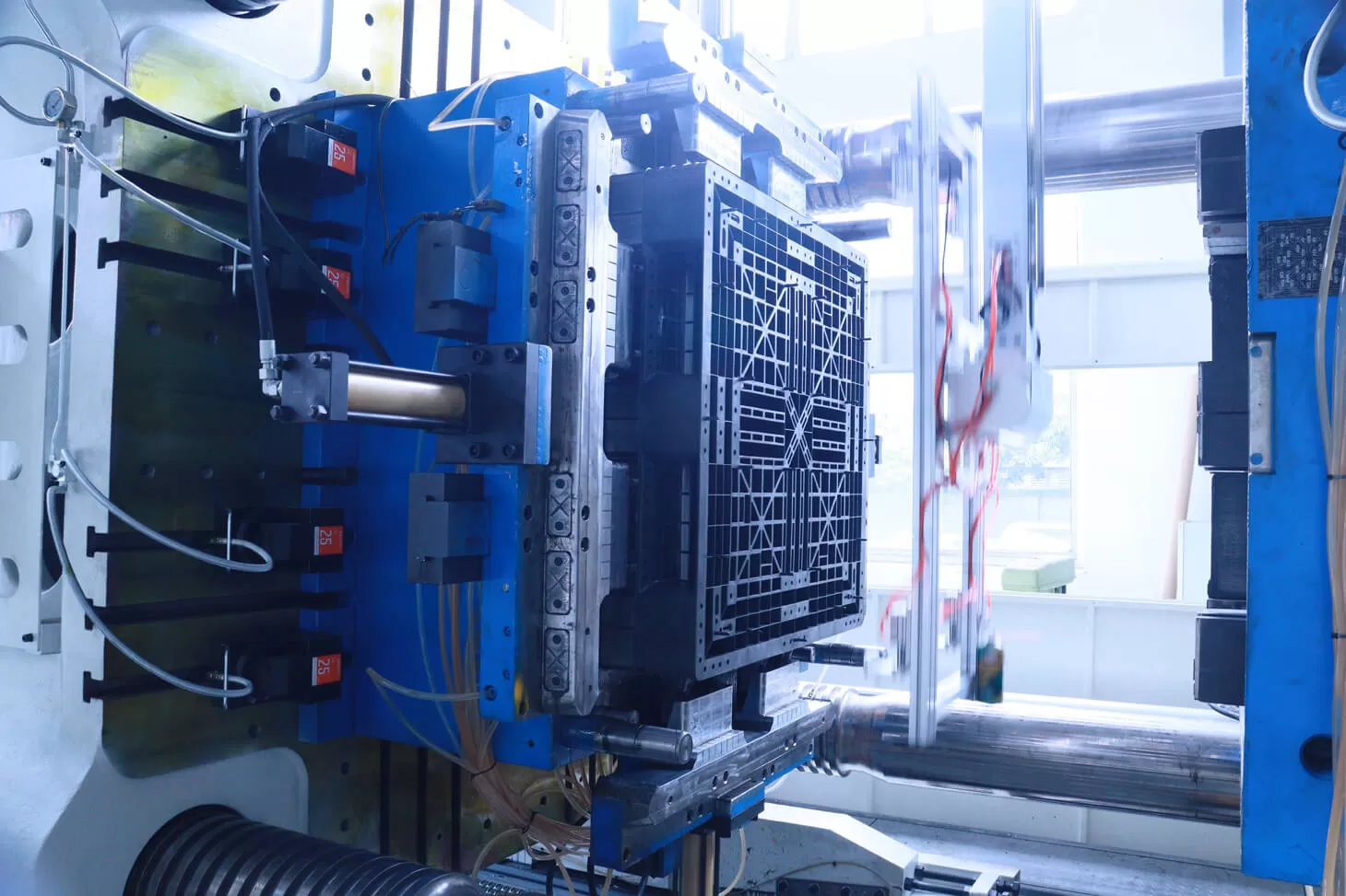 Green Recycling, Energy Saving and Cost Reduction | TUP Pallet Specialty Machine Boosts Circular Economy Development Green Recycling, Energy Saving and Cost Reduction | TUP Pallet Specialty Machine Boosts Circular Economy Development