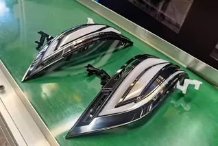 Dual-Color Headlight Lens Cover