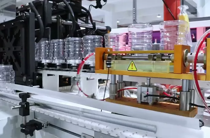 UN-PET Preform Special Injection Molding Machine For Preform Packaging Machine